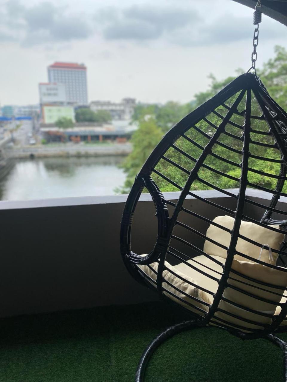 Chanmel Riverside Chanthaburi Exterior foto